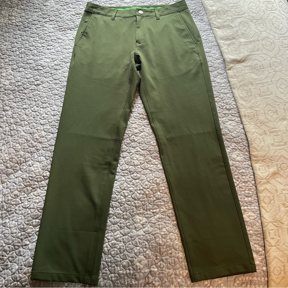 Bonobos  Olive Men's golf pants 30/30 slim.